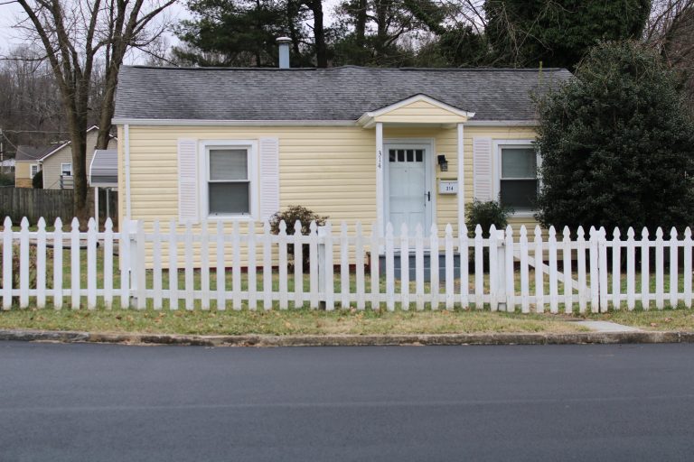 selling for cash compared to listing on the market