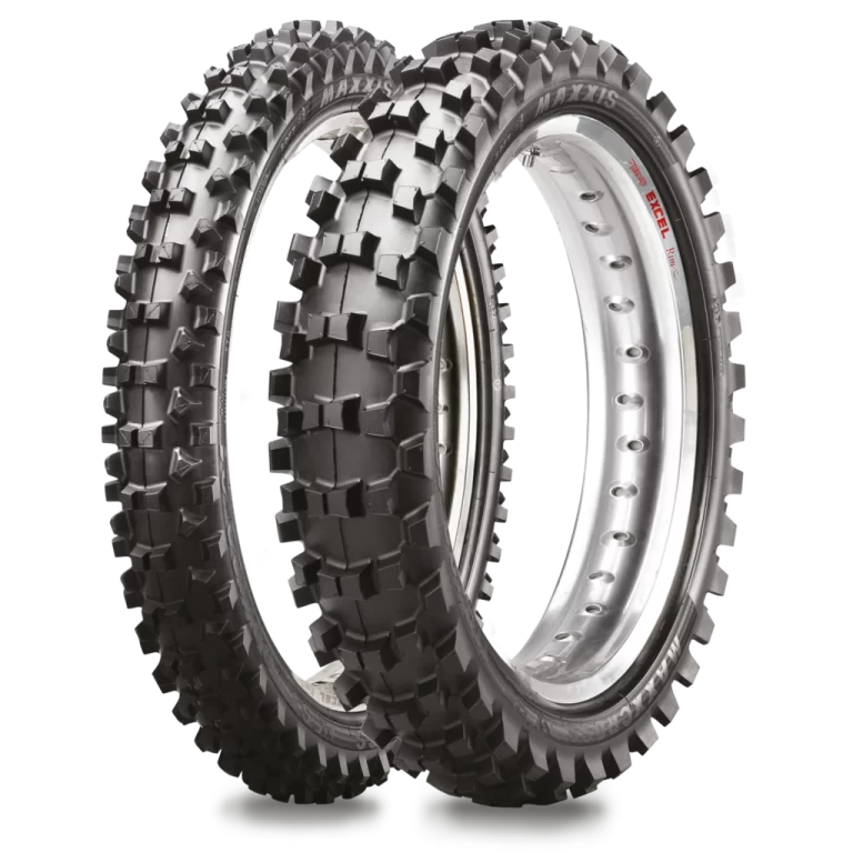 Tyre Shop vs. Online Tyre Stores: Which Is Better?