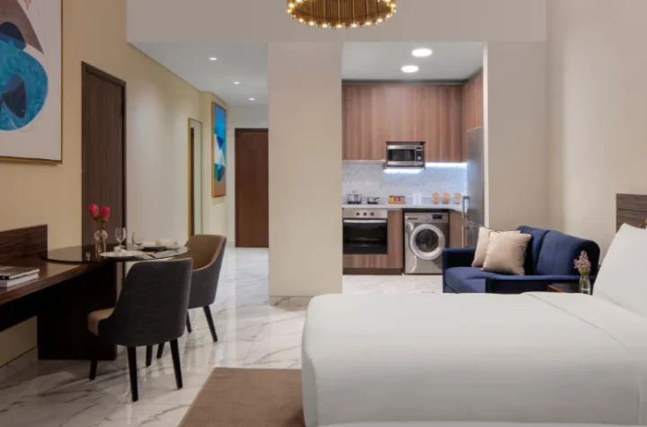 Enjoy the flexibility of long-term stay offers in Hong Kong’s finest apartments