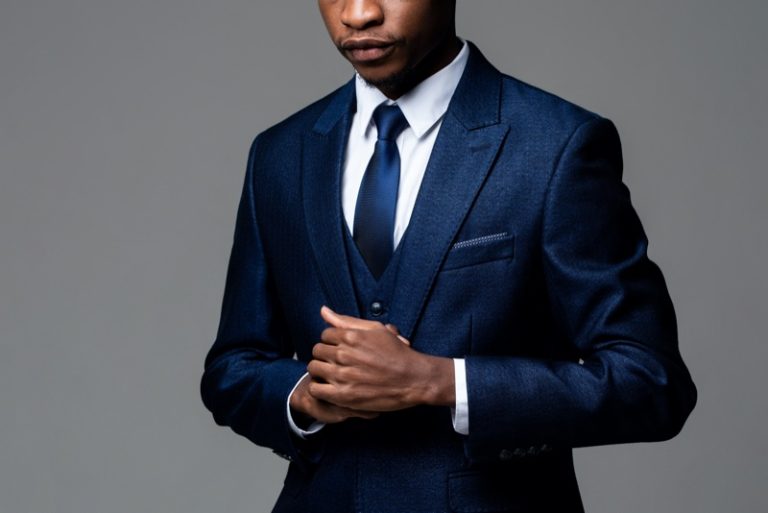 How to Choose the Best Two Piece Suit For Men